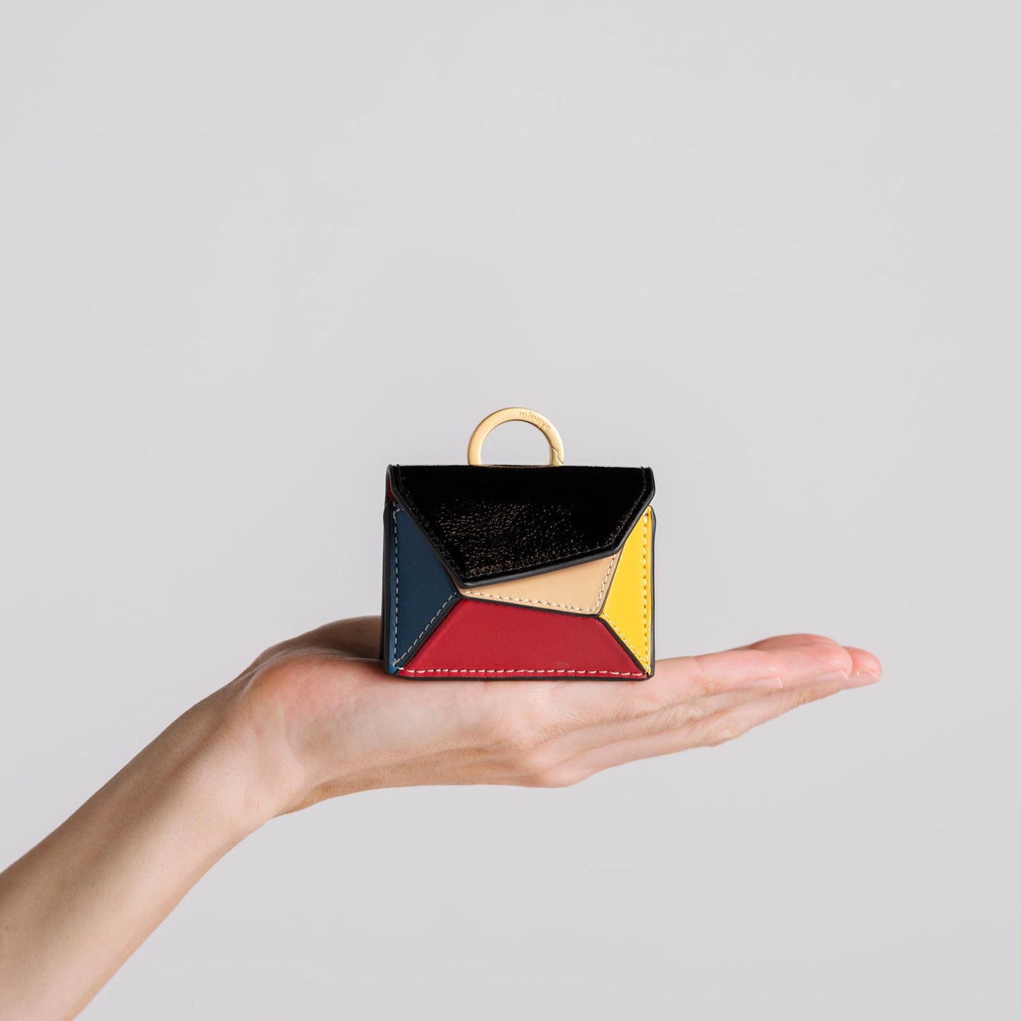 Naomi AirPods Case - Mondrian